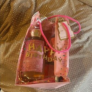 Bath & Body Works Pink Birthday Body Wash Set
